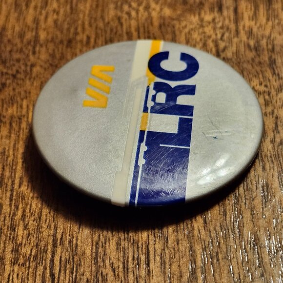 VINTAGE VIA RAIL LRC PIN Silver Pinback VIA RAIL TRAIN TRAVEL - Picture 2 of 3